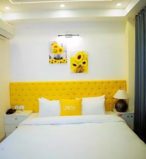 ホテル Lime Tree Luxury Studio   Service Apartment Near Artemis Hospital ,gurgaon