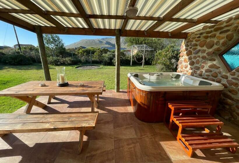 Naurolukki #2 Home Away From Home