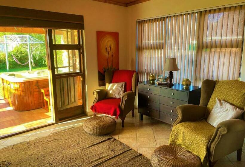 Naurolukki #2 Home Away From Home