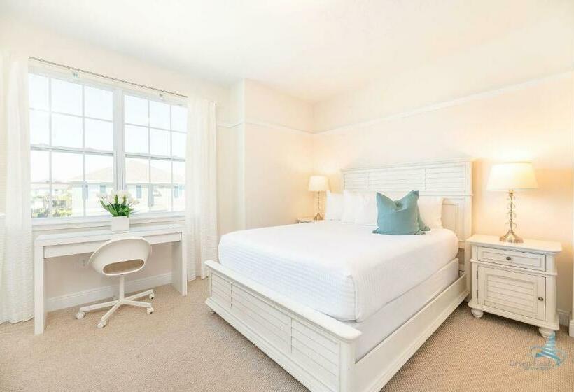 Stylish Private Pool & Spa Home , Disney 9 Mi Away