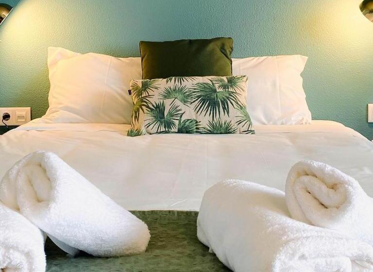 فندق صغير Porto Santo Destination