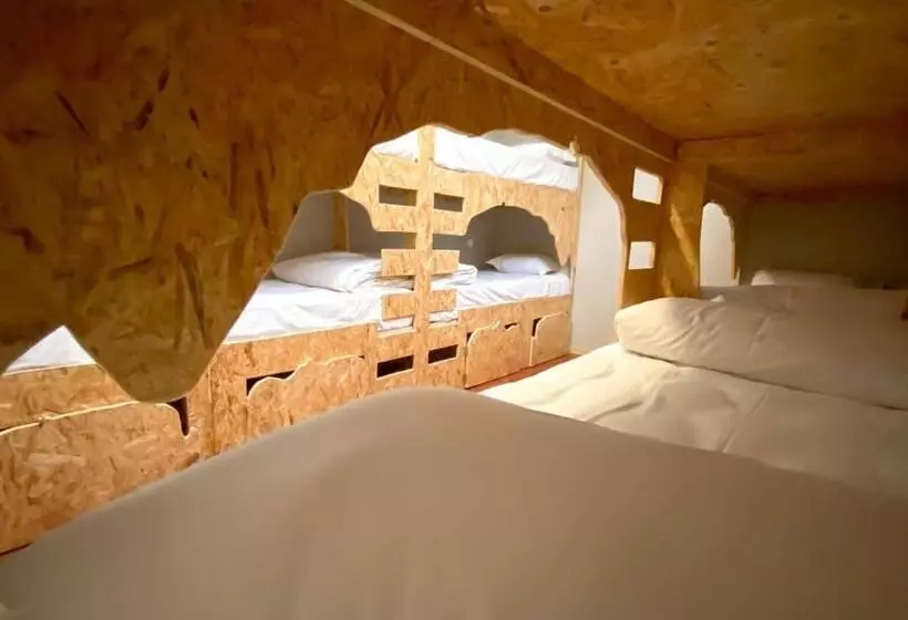 Retkeilymaja Porto Santo Destination