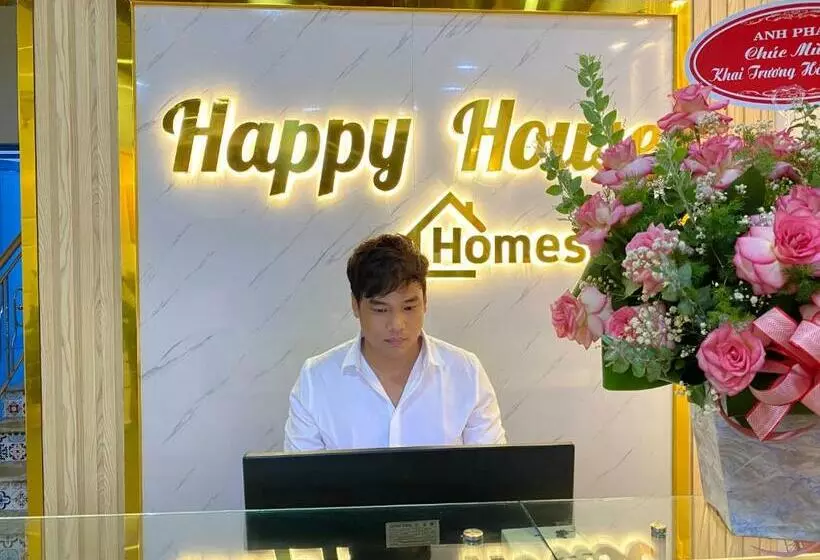 تختخواب و صبحانه Happy House Homestay