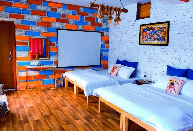 בית מלון כפרי Vann Vatika Homestay In Peach Farm