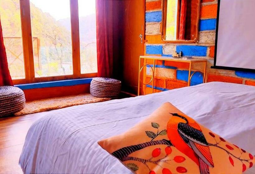 בית מלון כפרי Vann Vatika Homestay In Peach Farm