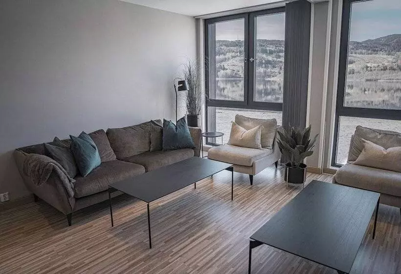پانسیون Modern Rooms In Notodden