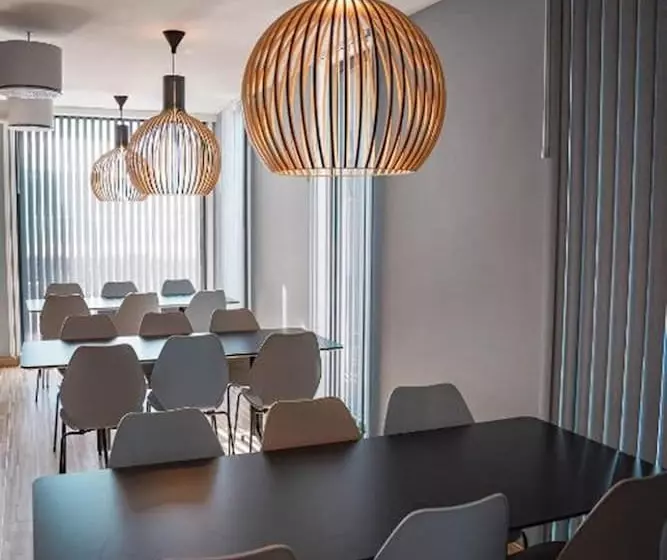 پانسیون Modern Rooms In Notodden