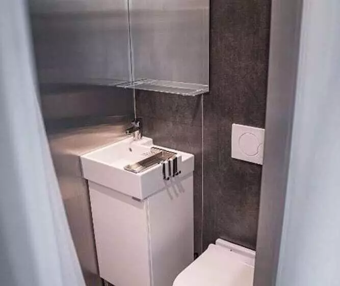 پانسیون Modern Rooms In Notodden