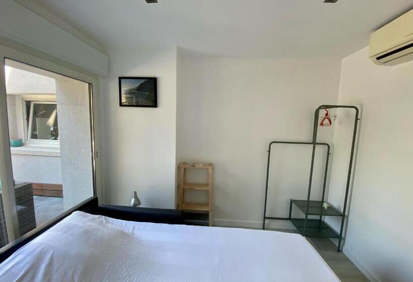 Bas De Villa Avec Piscine, 5km De La Plage