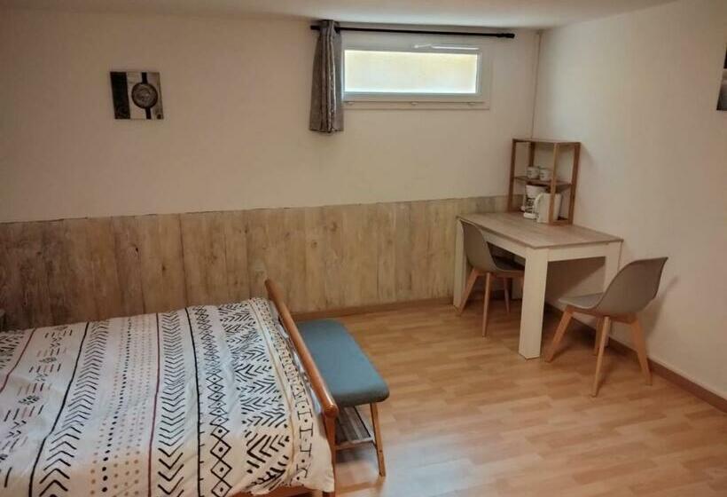 ベッドアンドブレックファースト Chez Angélique