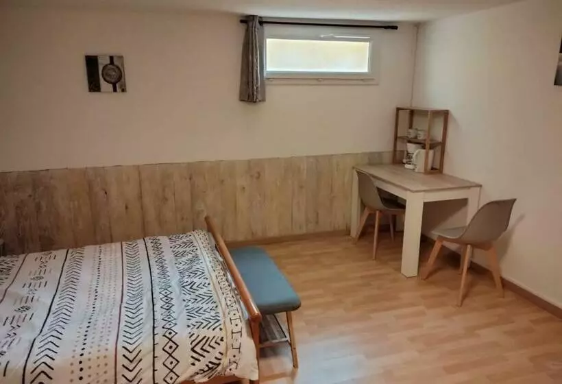 Aamiaismajoitus (B&B) Chez Angélique