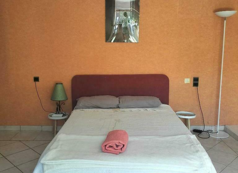 צימר L Habitaciãƒâ³ De Can Rufa