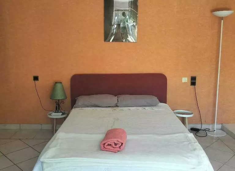 Aamiaismajoitus (B&B) L Habitaciãƒâ³ De Can Rufa