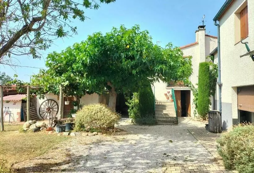 Aamiaismajoitus (B&B) L Habitaciãƒâ³ De Can Rufa