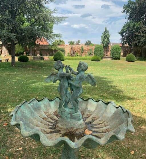 Proche Colmar Loft Dans Un Ancient Couvent Du Xviième Siècle