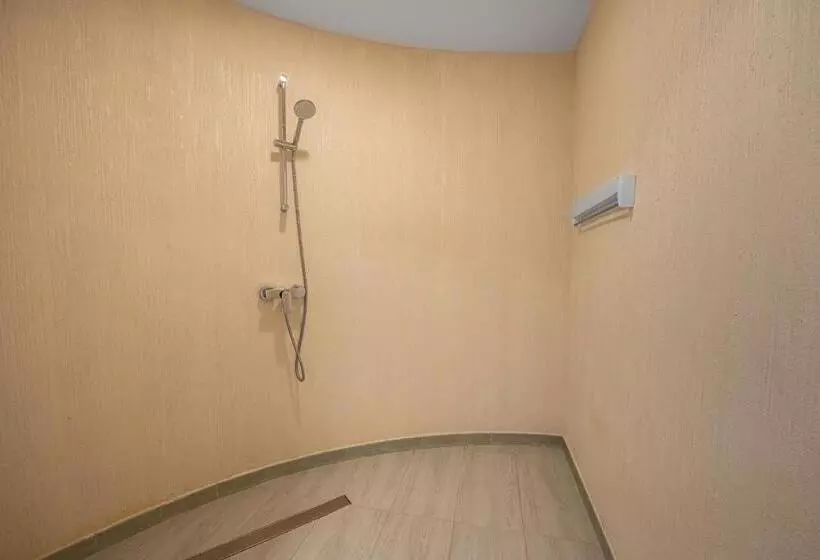 Pensjonat Brateș Greaca