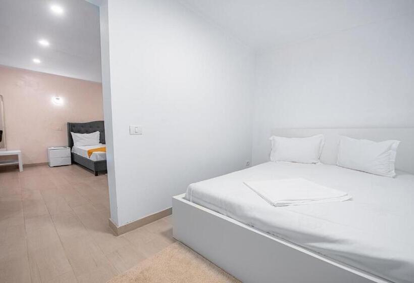 بنسيون Brateș Greaca