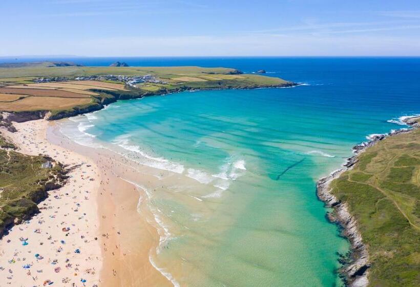 پانسیون Styles & White Stays   Central Newquay