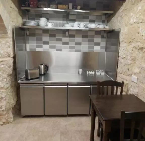 هاستل The Hidden Gem Boutique