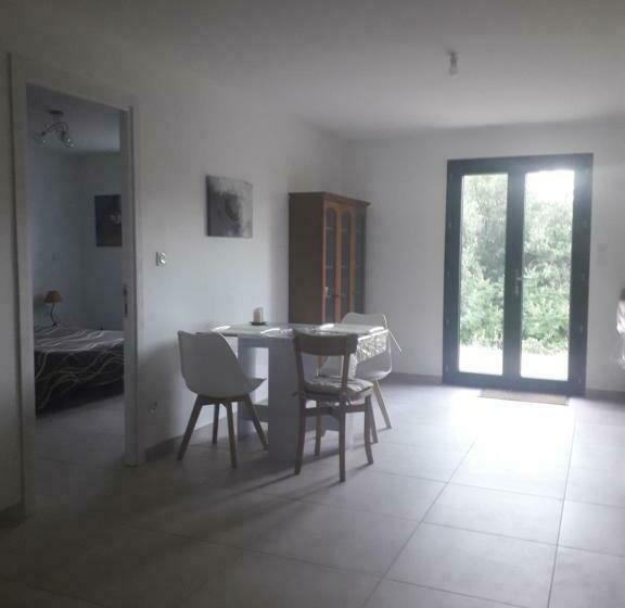 ベッドアンドブレックファースト Un Ti Coin De Verdure