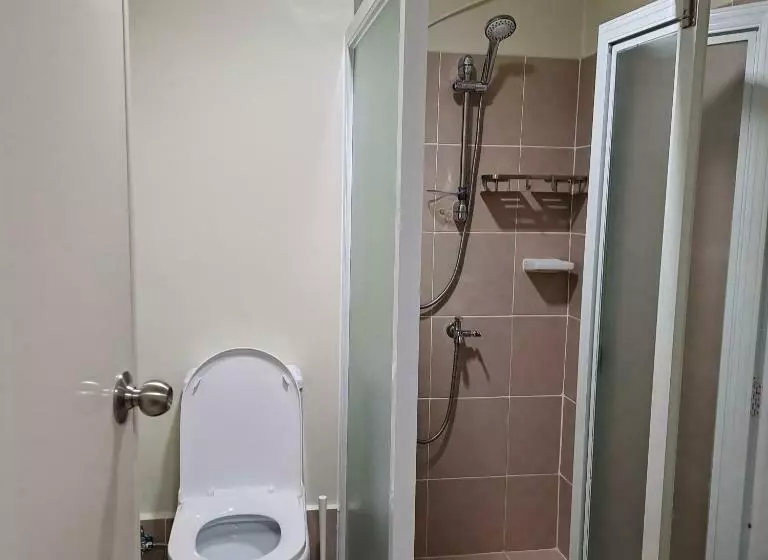 Brenthill Condo Suite