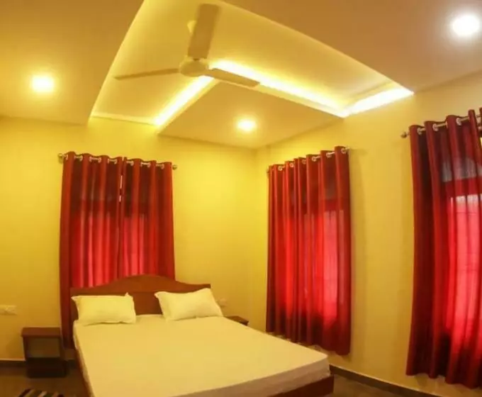 Hotelli Meghdoot River Resort