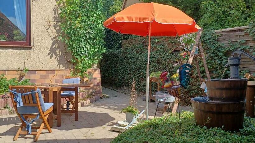 Idyllische Ferienwohnung In Der Breitscheidstraße