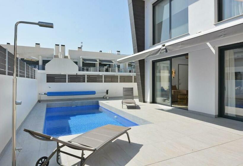 Luxury Villa By Nras