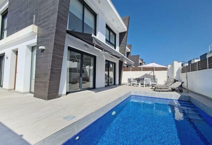 Luxury Villa By Nras