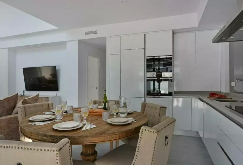 Luxury Villa By Nras