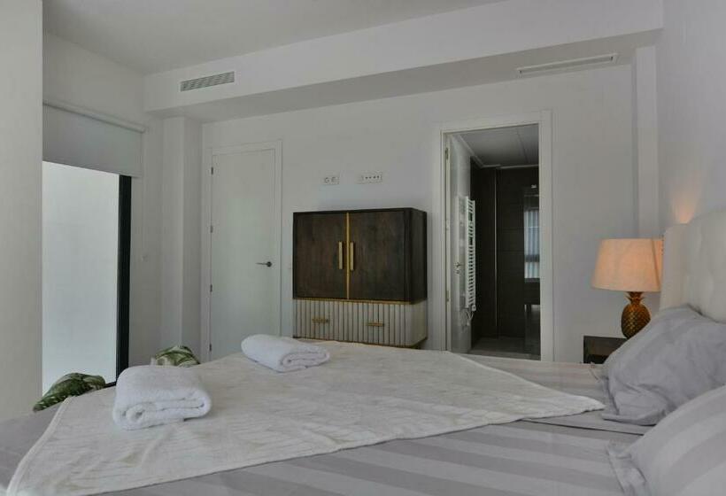 Luxury Villa By Nras