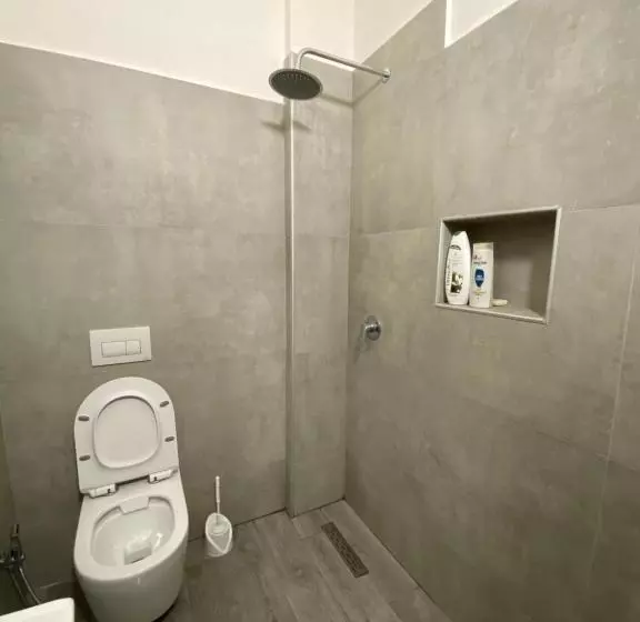 پانسیون Villa Arli&eris