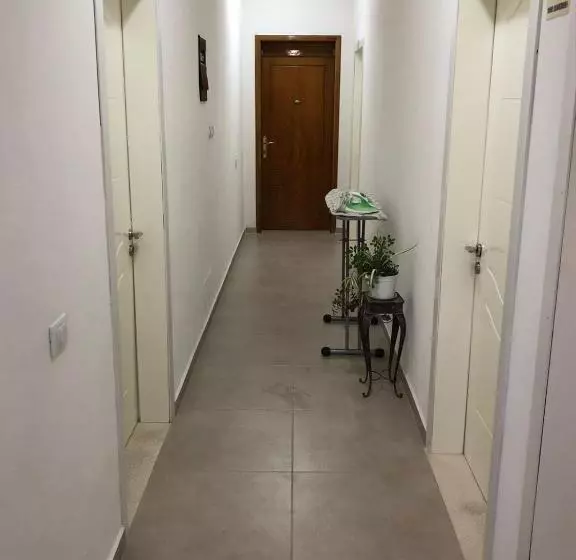 پانسیون Villa Arli&eris