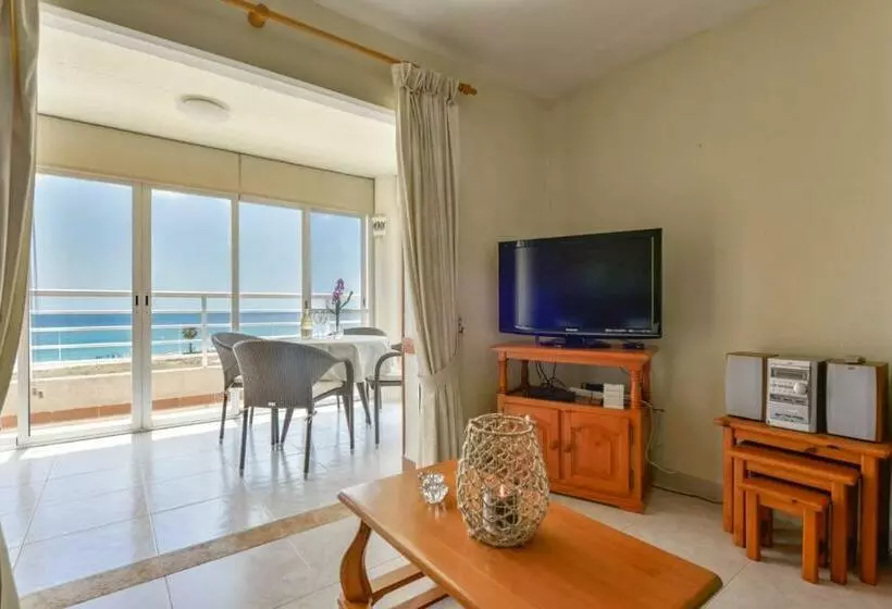 Villas Guzman   Brigitte