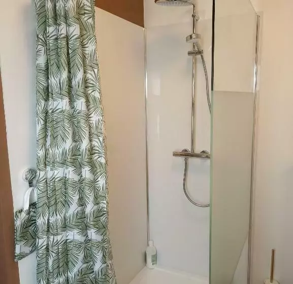 Aamiaismajoitus (B&B) Au Coeur D Acren