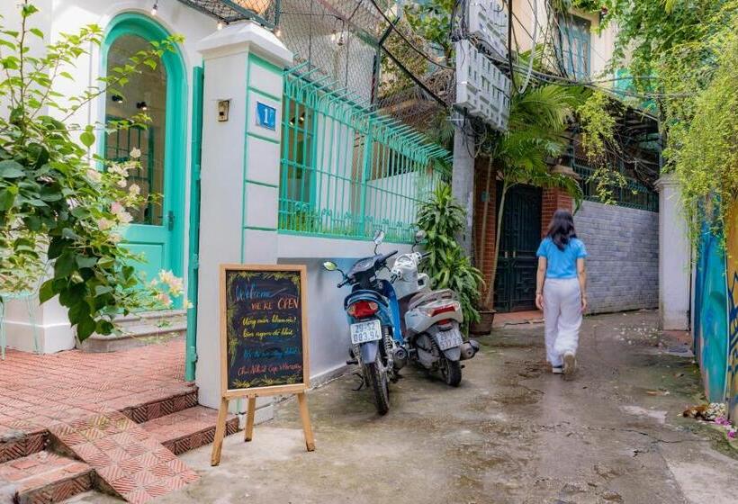 住宿加早餐  Chủ Nhật Homestay & Cafe