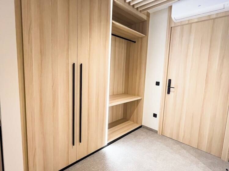 تختخواب و صبحانه Sea Resort Marina Portoroz