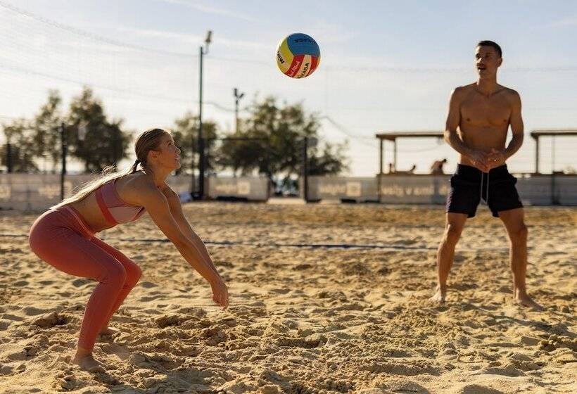 تختخواب و صبحانه Sea Resort Marina Portoroz