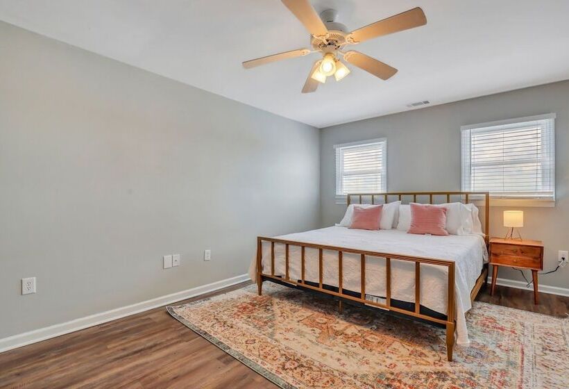 Eagle S Nest   Spacious Loft Downtown   Near Gsu