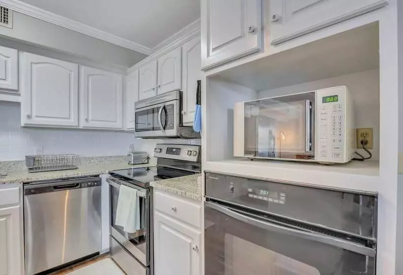 Eagle S Nest   Spacious Loft Downtown   Near Gsu