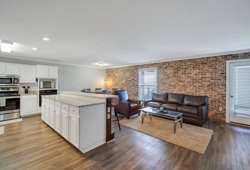 Eagle S Nest   Spacious Loft Downtown   Near Gsu