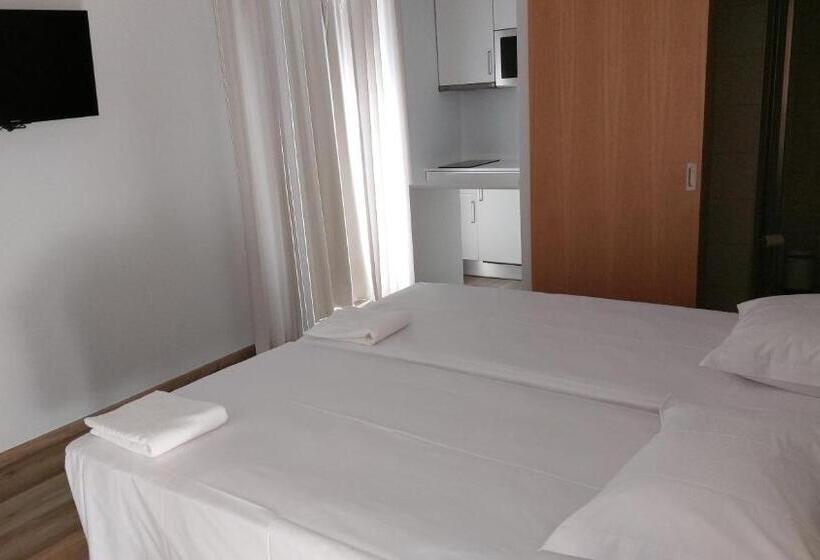 هتل Alojamento Local Covas