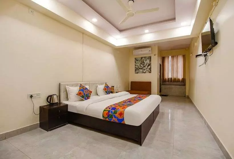 Fabhotel Sanskar