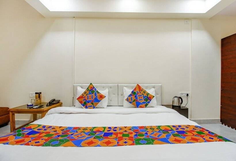 Fabhotel Sanskar
