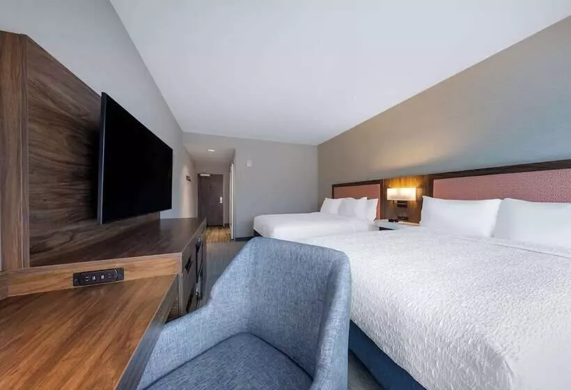 Hotelli Hampton Inn Kansas City Southeast, Mo