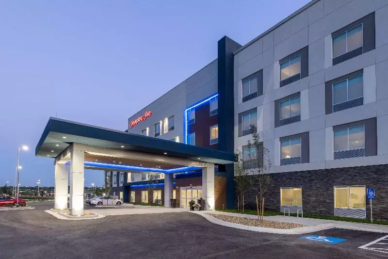 Hotelli Hampton Inn Kansas City Southeast, Mo