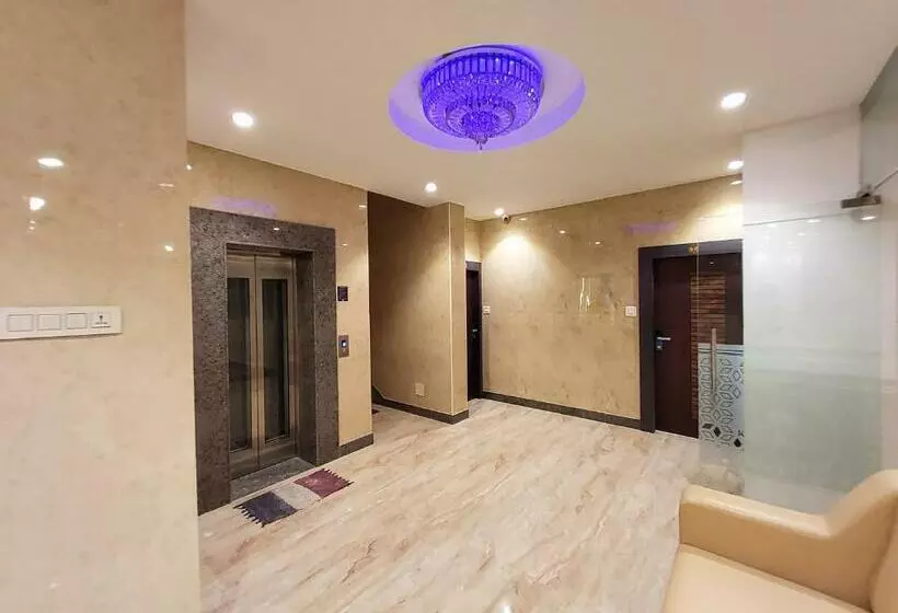 Hotelli Kings Palace