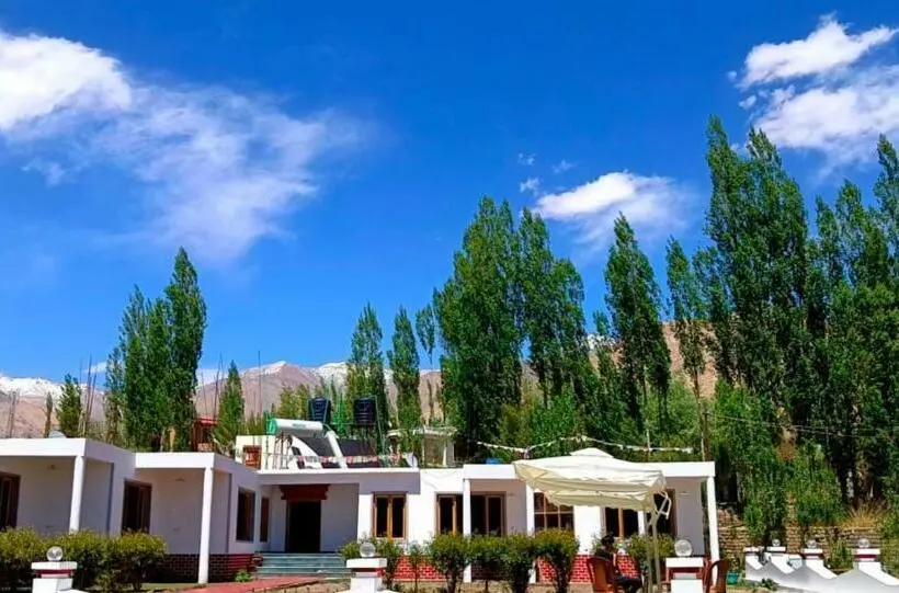 Hotelli Ladakh Kingdom, Leh