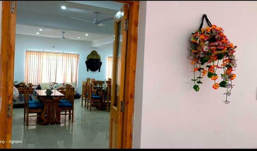 Hotel Ladakh Kingdom, Leh