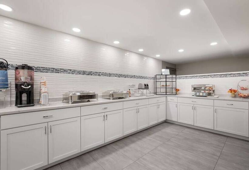 فندق Quality Inn Joliet